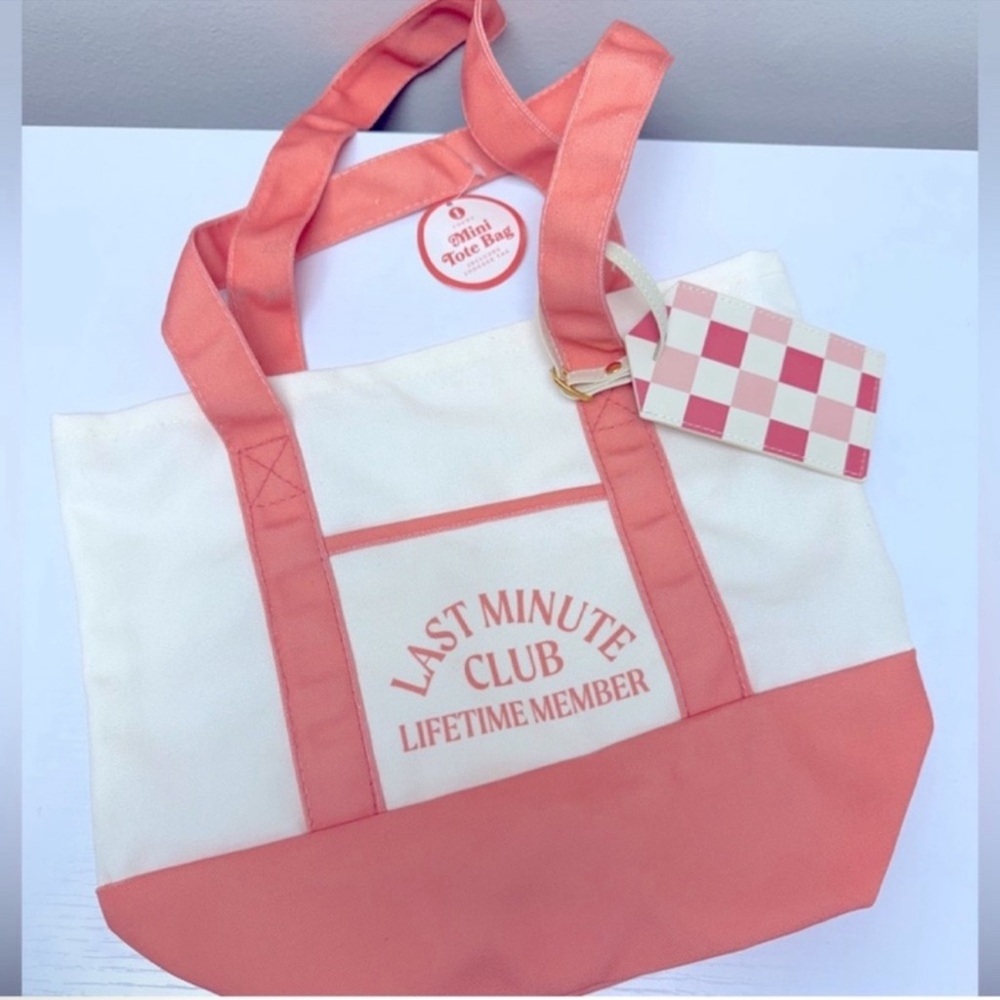New Target Bullseye Playground Adorable Canvas Bag "Last Minute Club" - Picture 4 of 5